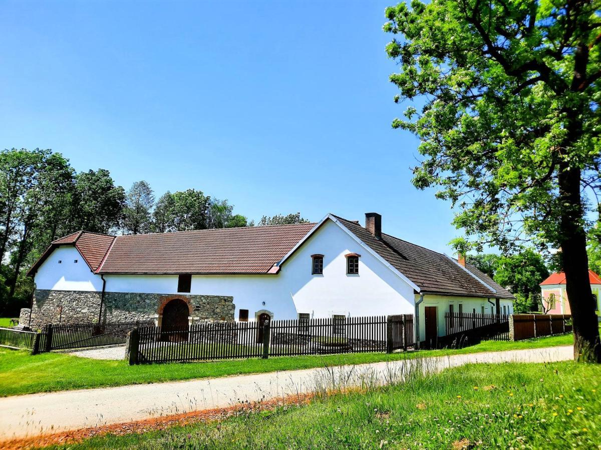 Statek Ctibor Apartment Luaran gambar